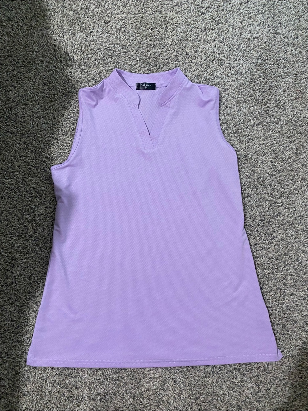 Sleeveless Lavender V-Notch Tank Top